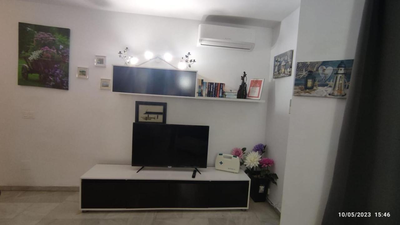 Apartamento En Puerto Marina G204 Apartment เบนัลมาเดนา ภายนอก รูปภาพ